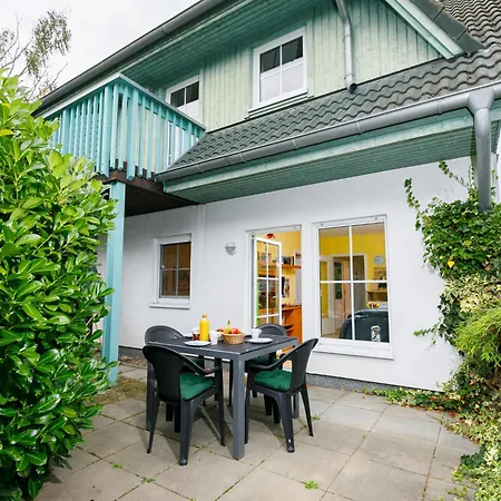 Fahrland By Interhome 치노비츠